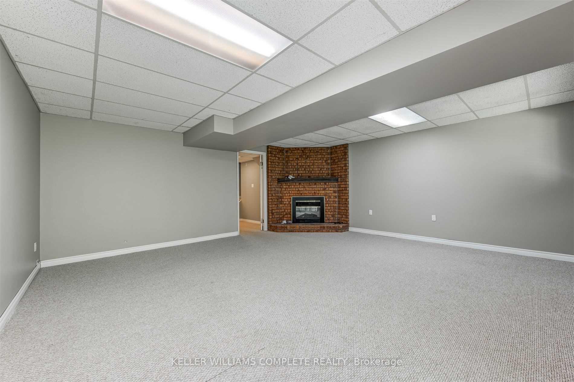 Photo 26 of Unit 16, 109 Wilson Street W, Hamilton, Ancaster — HOMEH