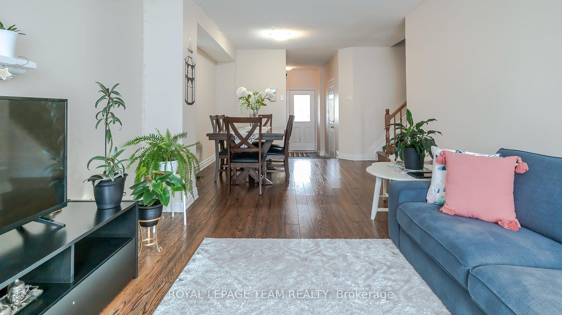Photo 4 of 123 Queensbury Drive, Ottawa, Barrhaven - Longfields — HOMEH