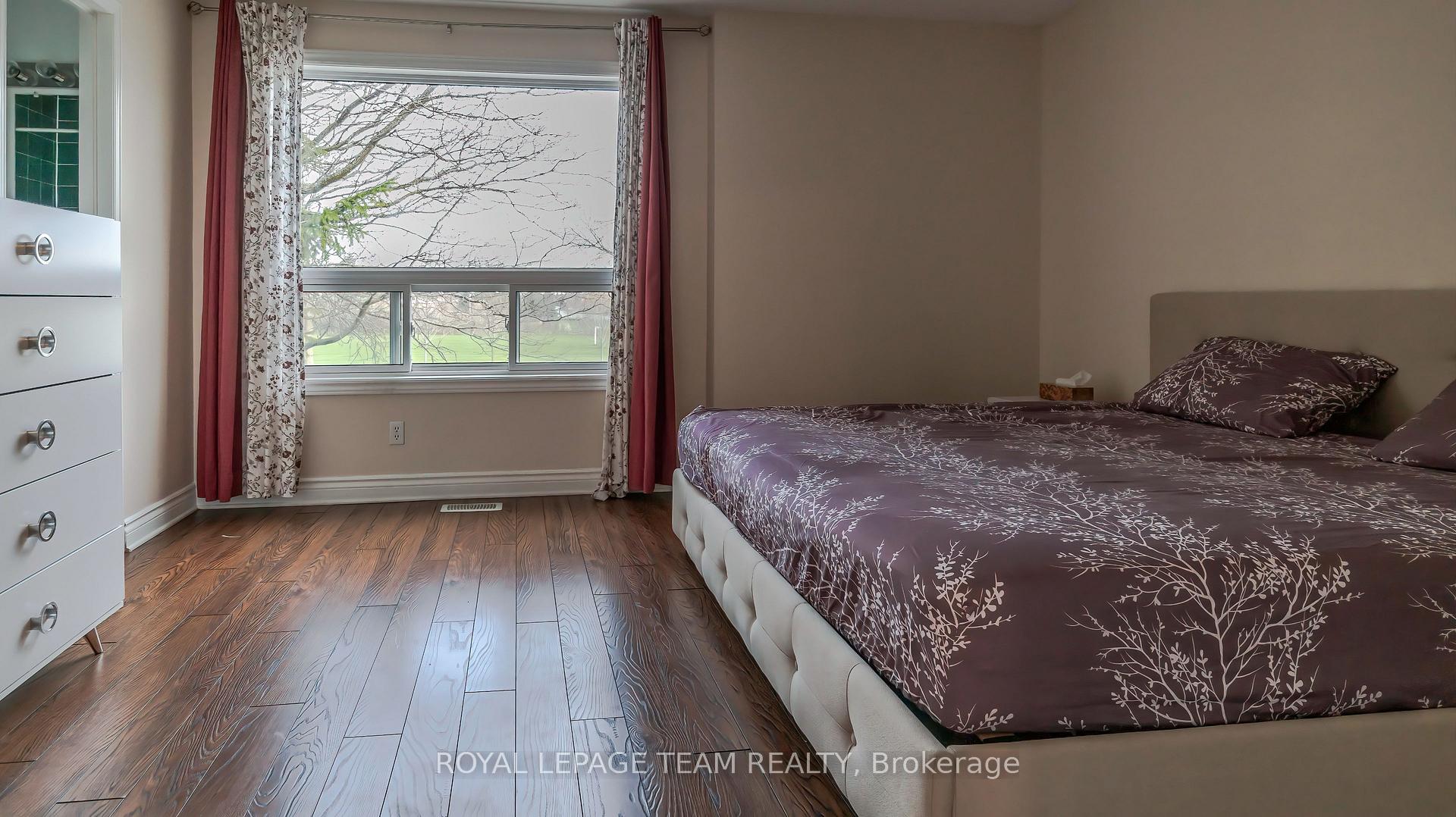 Photo 11 of 123 Queensbury Drive, Ottawa, Barrhaven - Longfields — HOMEH