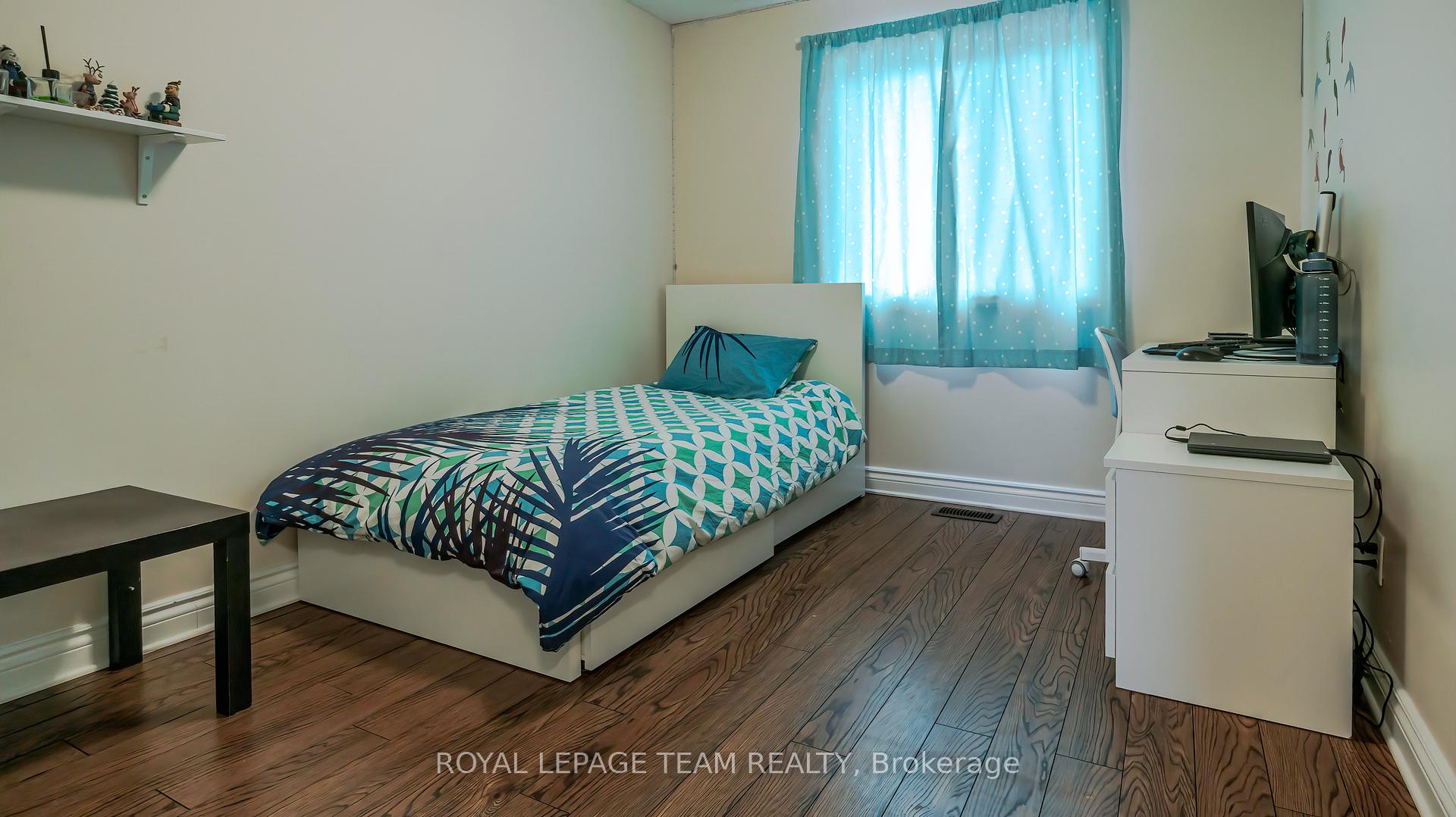 Photo 14 of 123 Queensbury Drive, Ottawa, Barrhaven - Longfields — HOMEH