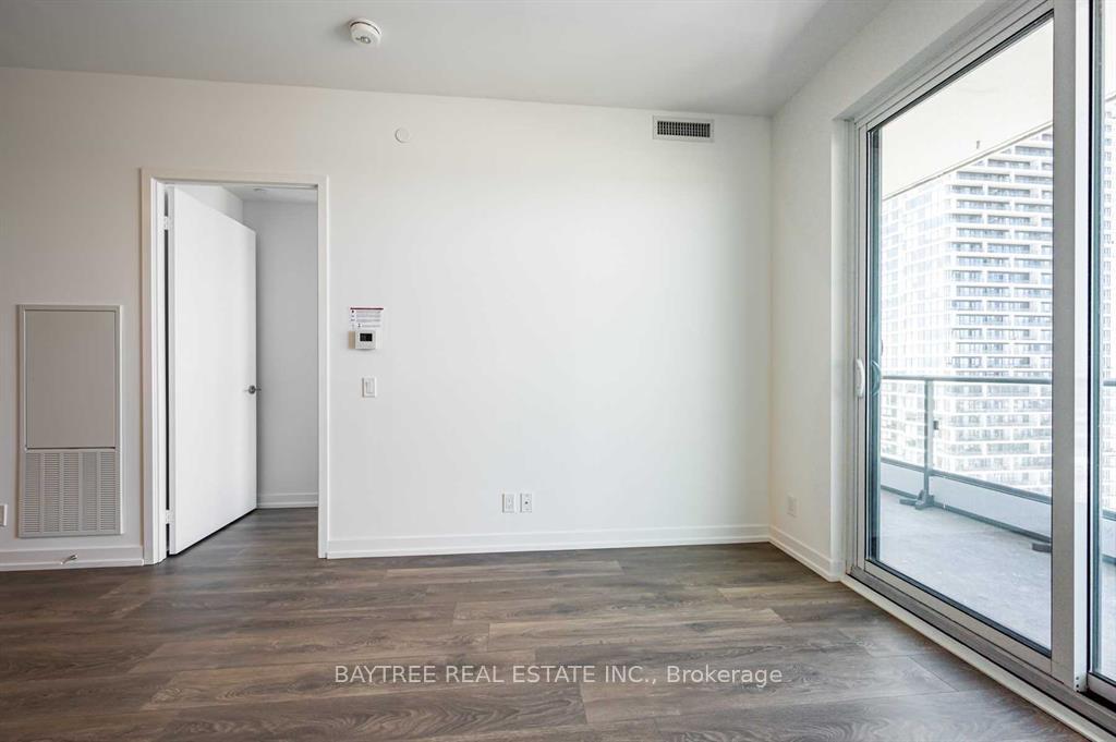 Photo 27 of Unit 3910, 950 Portage Parkway, Vaughan, Vaughan Corporate Centre — HOMEH