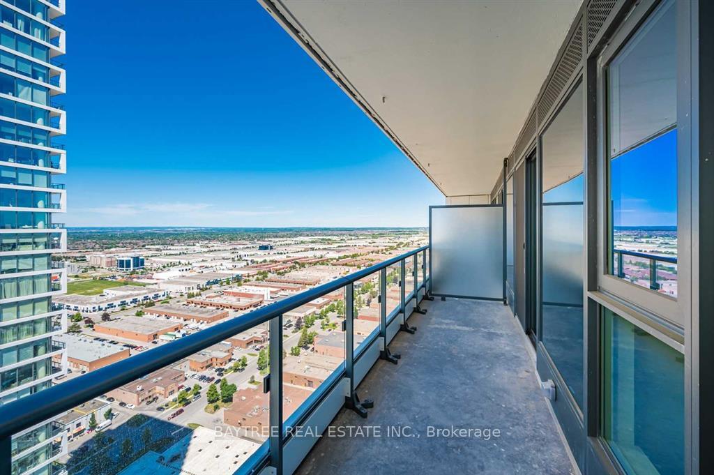 Photo 35 of Unit 3910, 950 Portage Parkway, Vaughan, Vaughan Corporate Centre — HOMEH