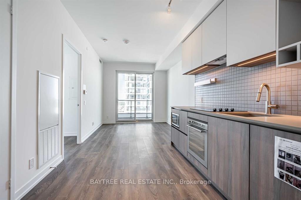 Photo 3 of Unit 3910, 950 Portage Parkway, Vaughan, Vaughan Corporate Centre — HOMEH