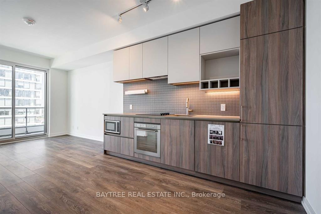 Photo 4 of Unit 3910, 950 Portage Parkway, Vaughan, Vaughan Corporate Centre — HOMEH