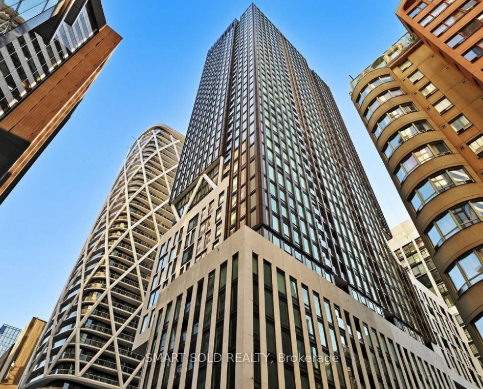 Front of Unit 2804, 238 Simcoe Street