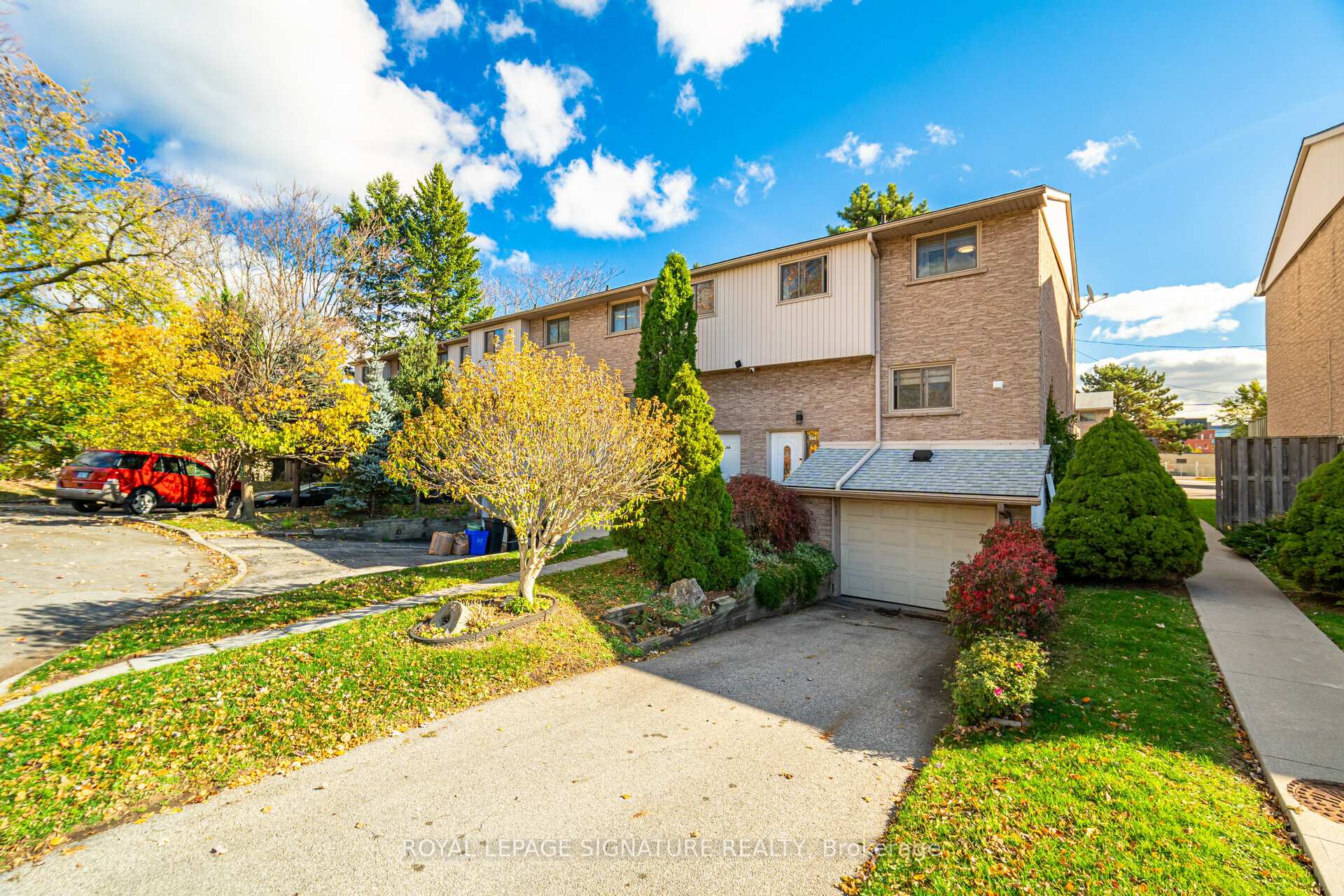 Photo 2 of 342 Catharine Street N, Hamilton, Beasley — HOMEH