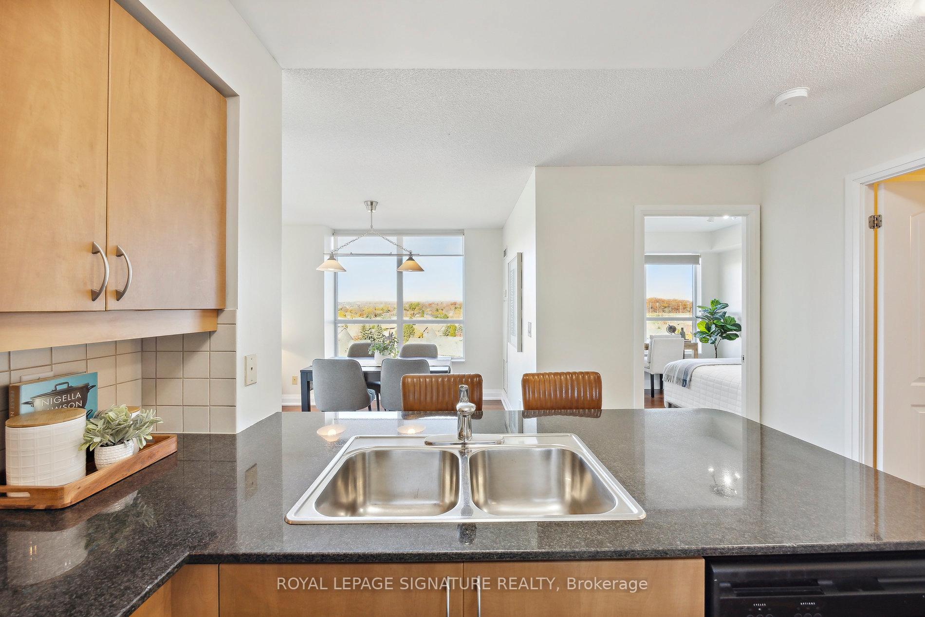 Photo 35 of Unit 811, 30 North Park Road, Vaughan, Beverley Glen — HOMEH