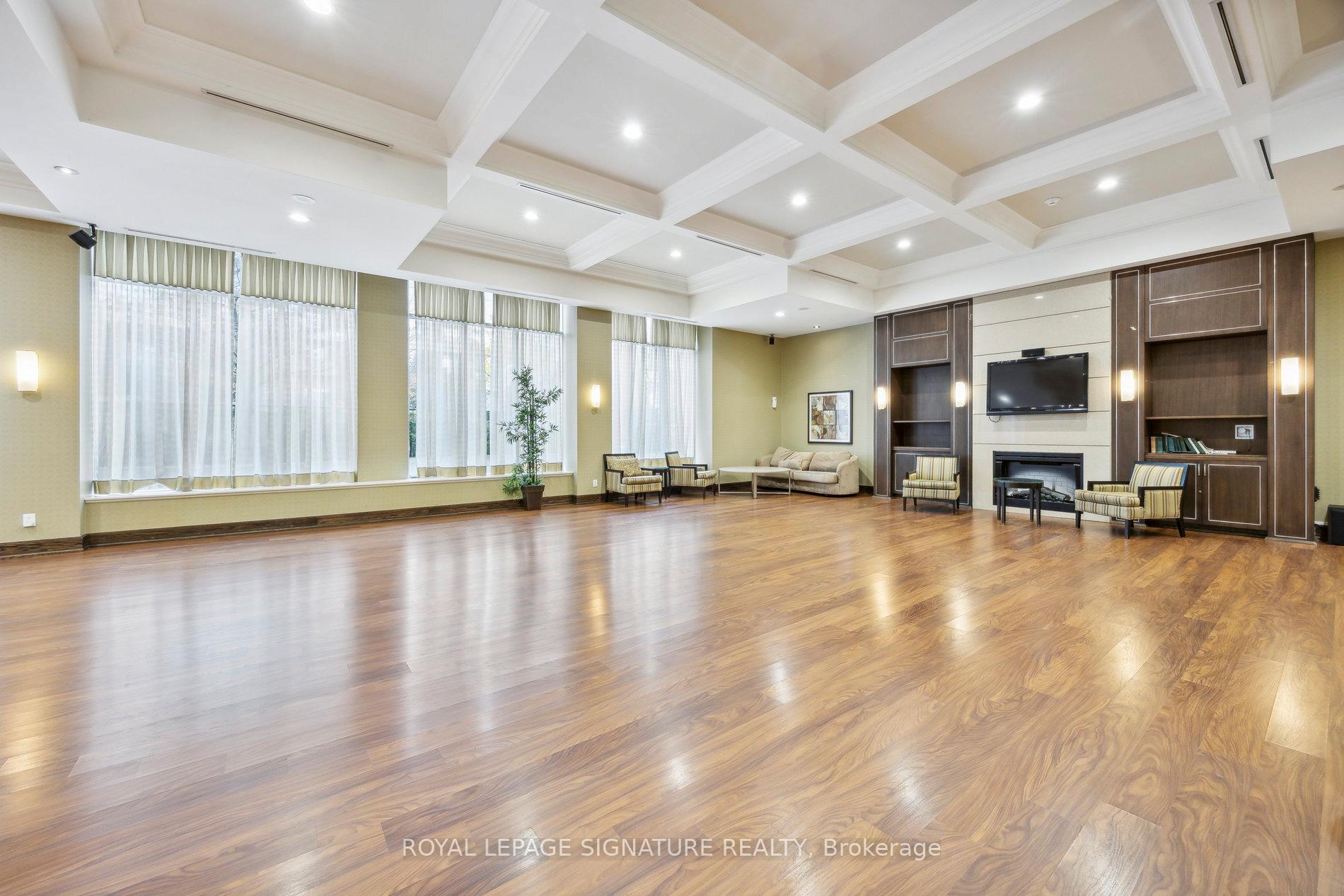 Photo 48 of Unit 811, 30 North Park Road, Vaughan, Beverley Glen — HOMEH
