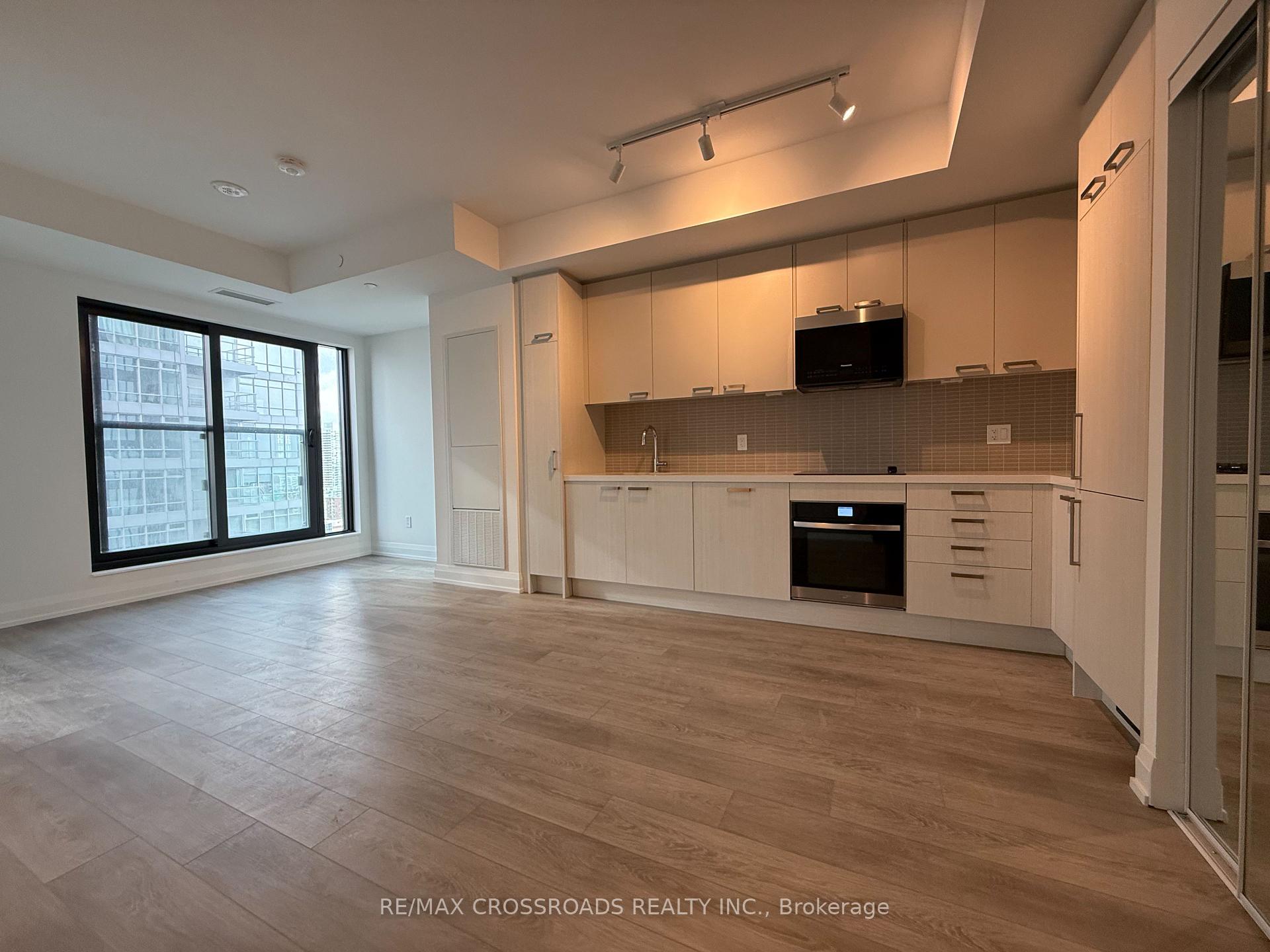 Photo 2 of Unit 2309, 20 Soudan Avenue, Toronto, Mount Pleasant West — HOMEH