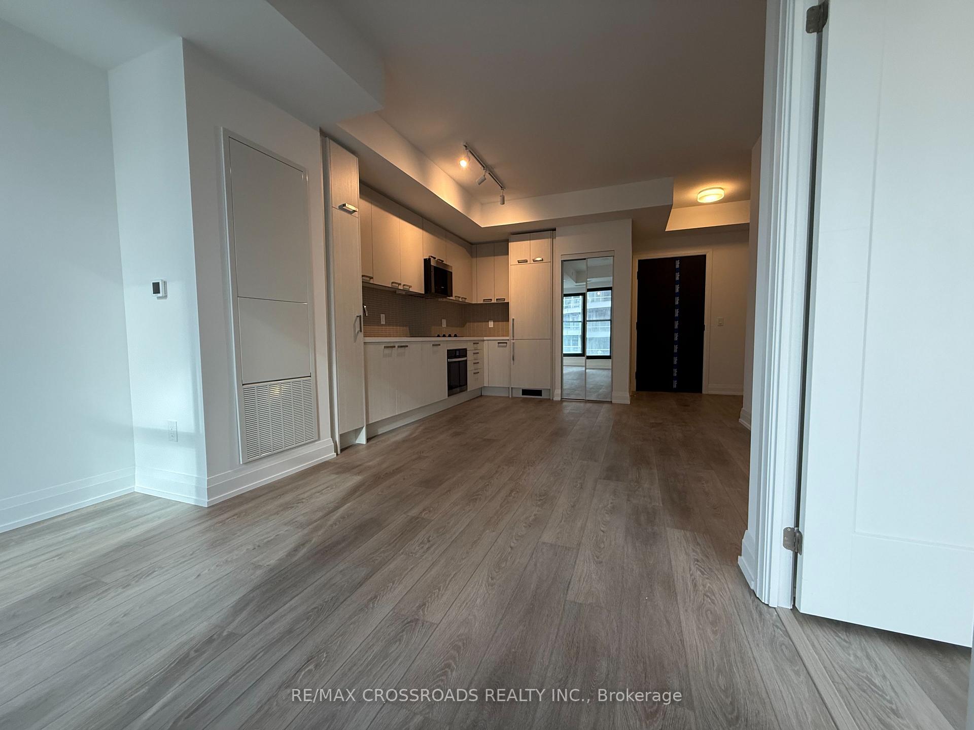 Photo 4 of Unit 2309, 20 Soudan Avenue, Toronto, Mount Pleasant West — HOMEH