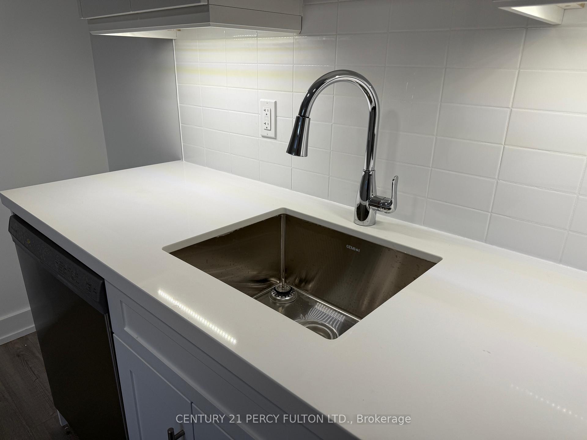 Photo 4 of Unit 102, 19 Regency Crescent, Whitby, Downtown Whitby — HOMEH