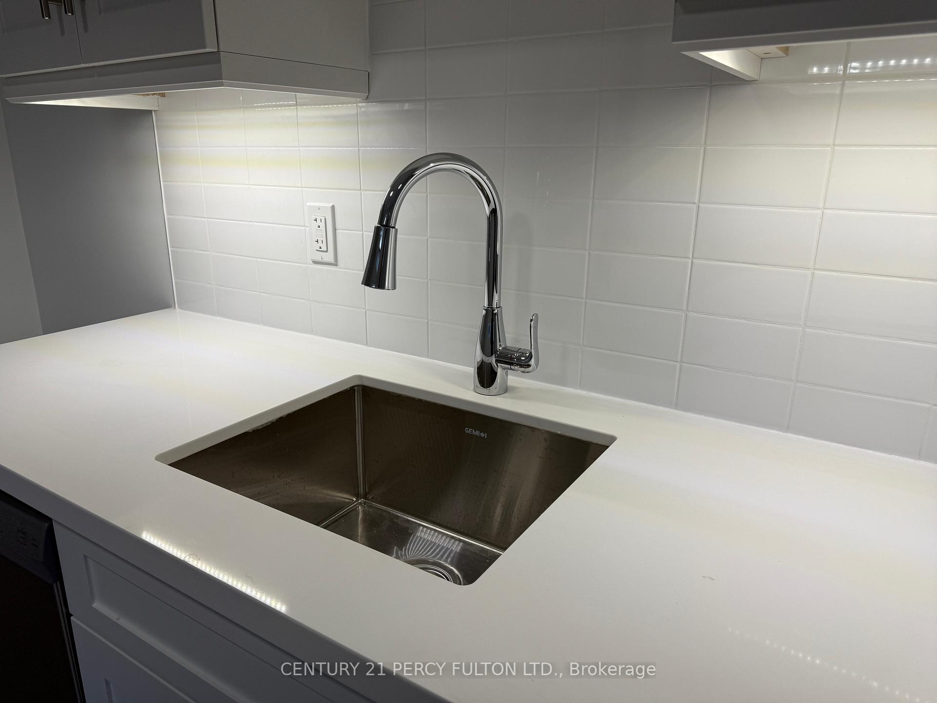 Photo 5 of Unit 102, 19 Regency Crescent, Whitby, Downtown Whitby — HOMEH