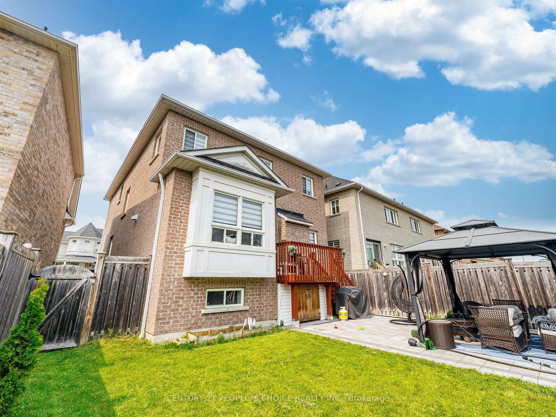 Photo 25 of 19 Barden Crescent, Ajax, Northeast Ajax — HOMEH