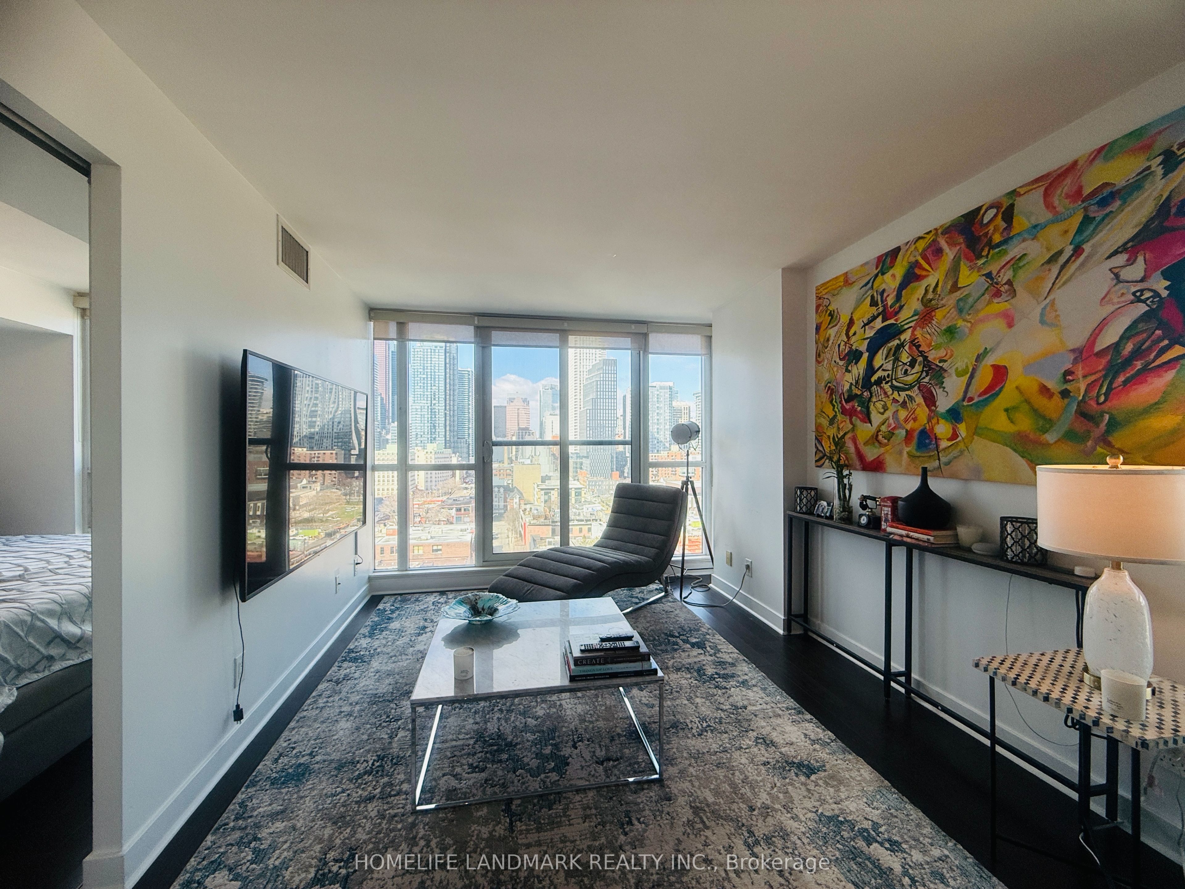 Photo 4 of Unit 1513, 320 Richmond Street E, Toronto, Moss Park — HOMEH