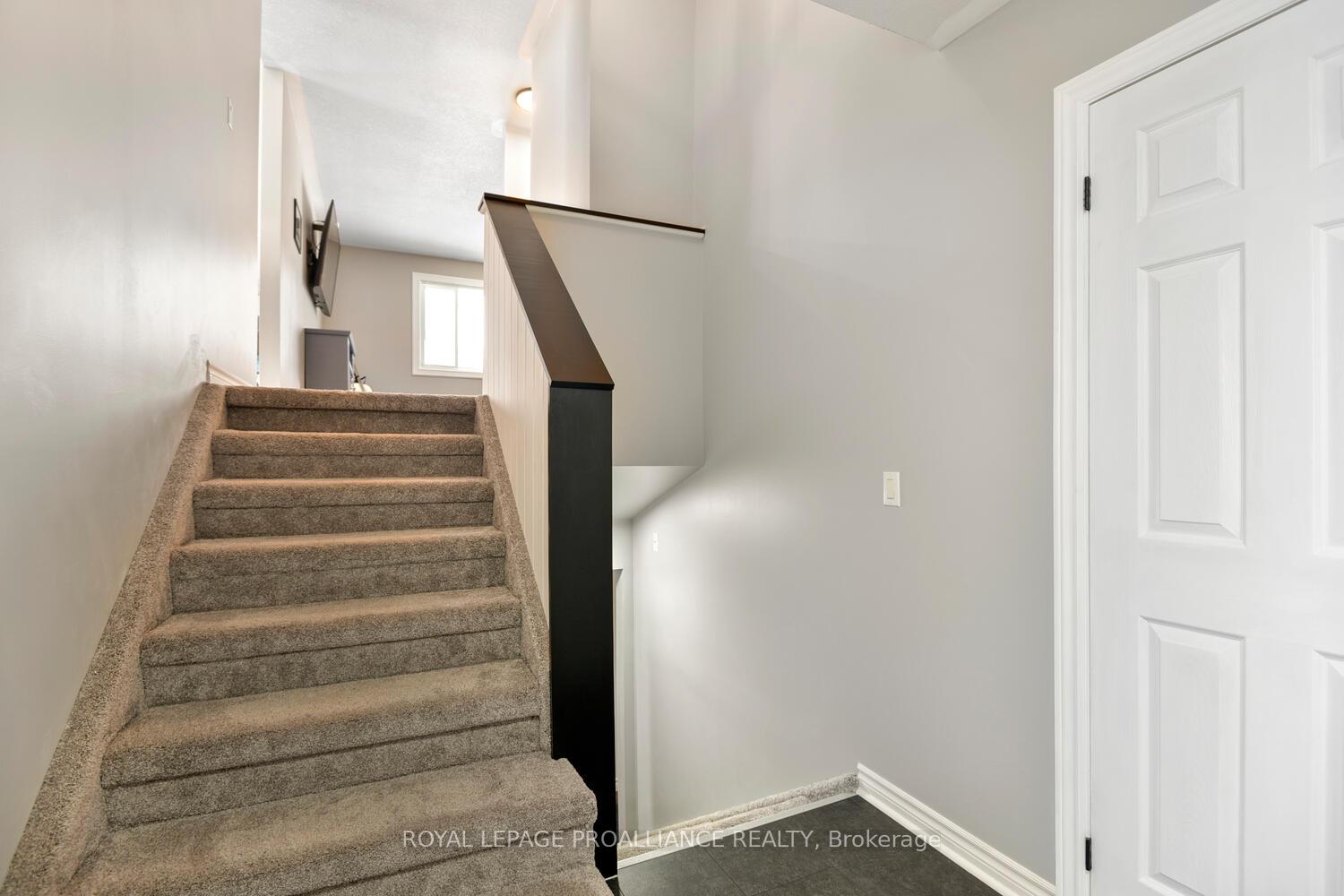 Photo 8 of 11 Judy Place, Edwardsburgh/Cardinal, Edwardsburgh/Cardinal Twp — HOMEH