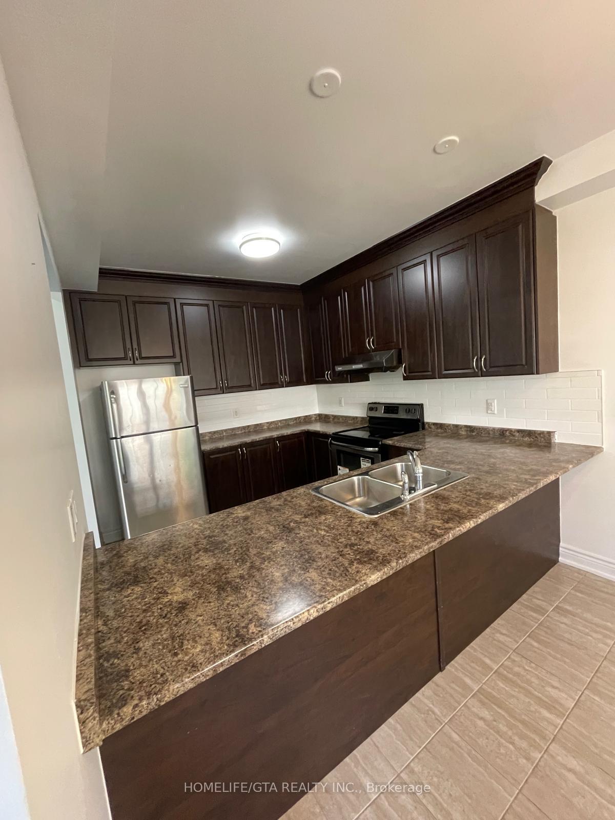 Photo 8 of 168 Angus Drive, Ajax, Central — HOMEH