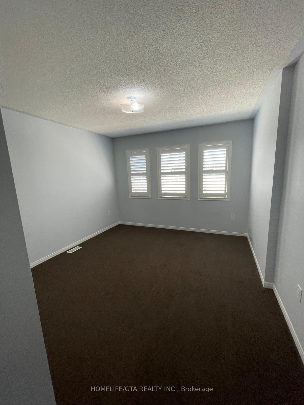 Photo 13 of 168 Angus Drive, Ajax, Central — HOMEH