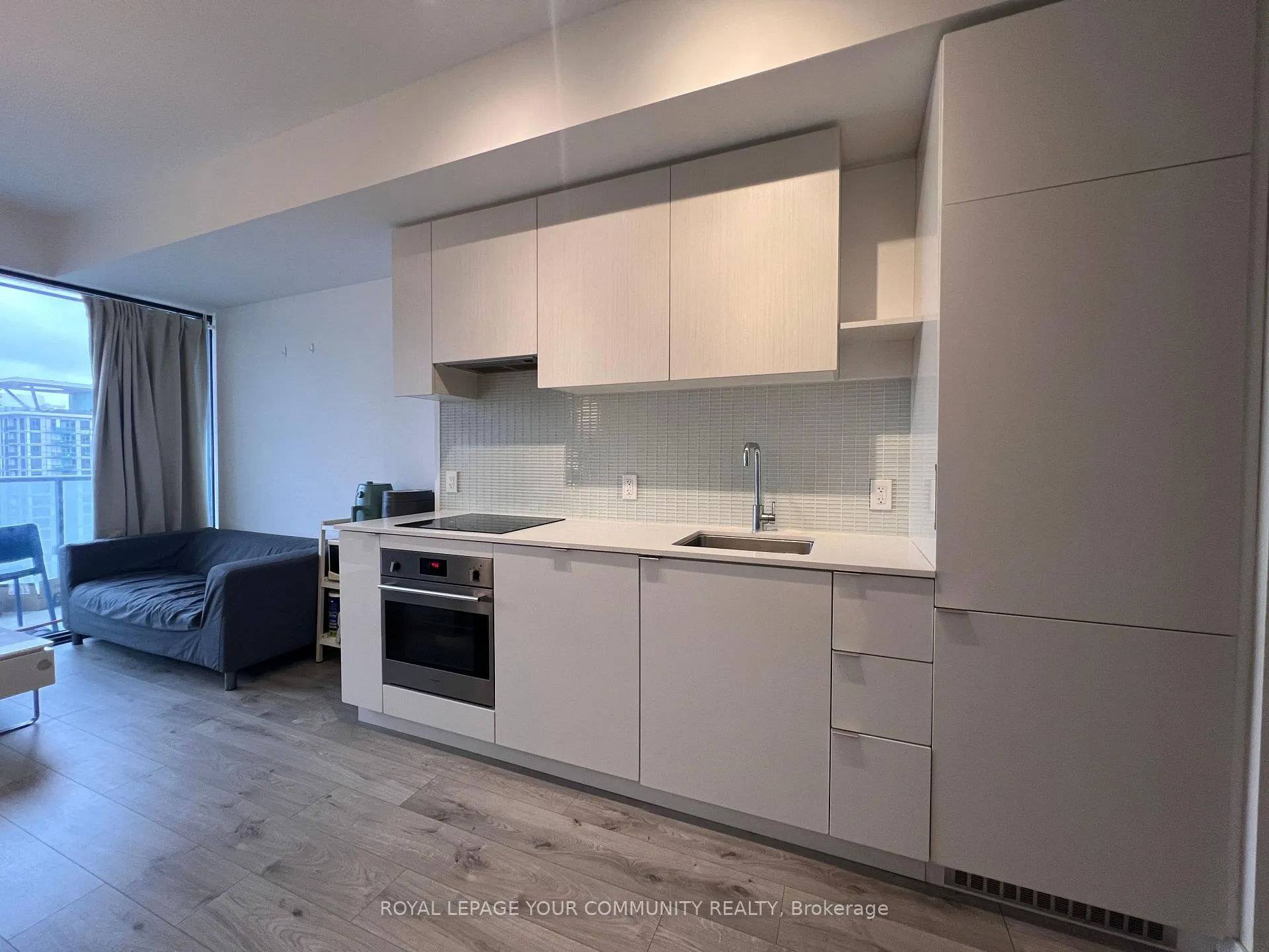 Photo 5 of Unit 2812, 161 Roehampton Avenue, Toronto, Mount Pleasant West — HOMEH