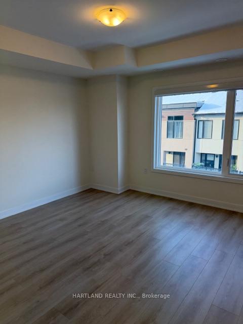 Photo 7 of Unit 908, 1695 Dersan Street, Pickering, Duffin Heights — HOMEH