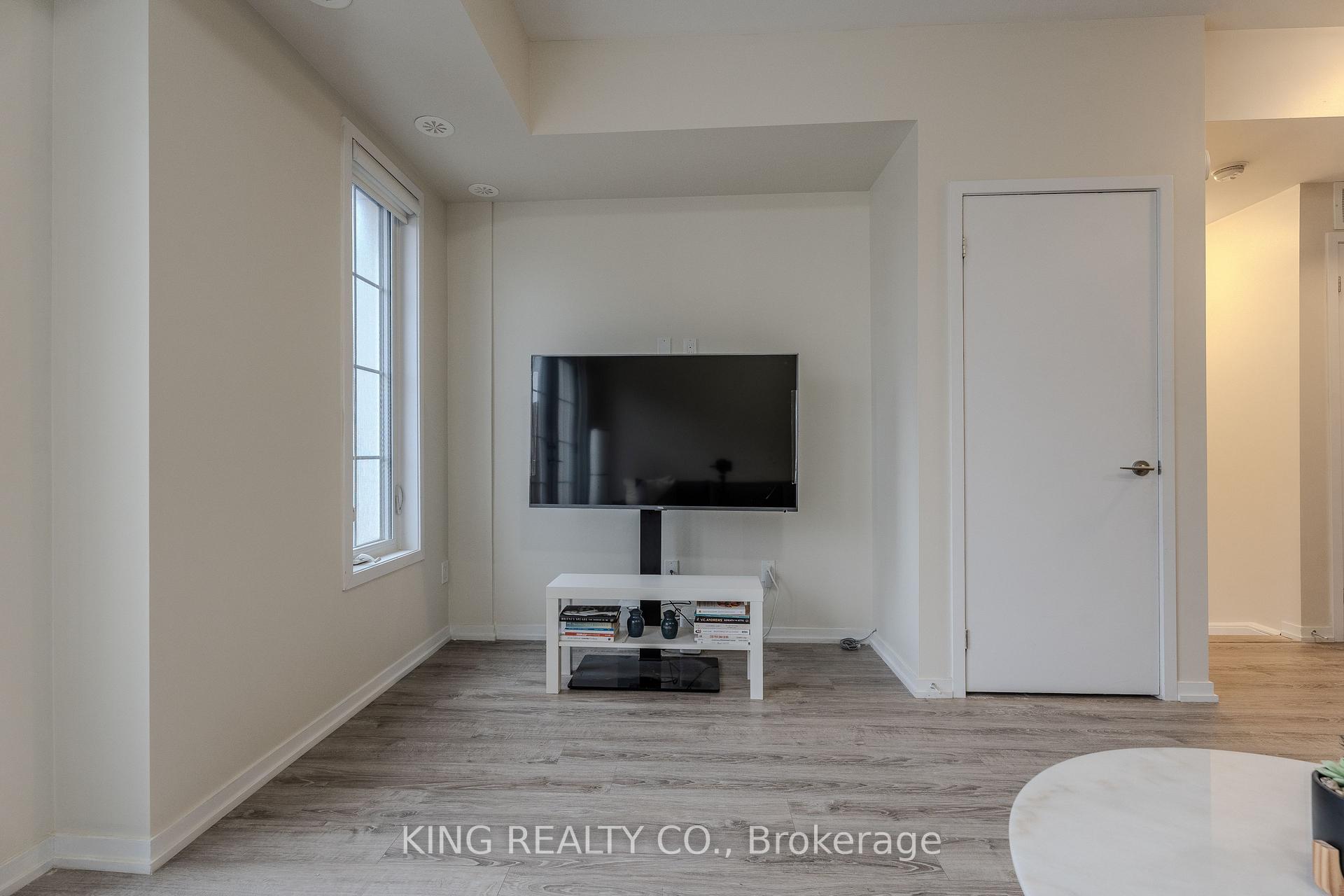 Photo 13 of Unit A20, 26 Bruce Street, Vaughan, East Woodbridge — HOMEH