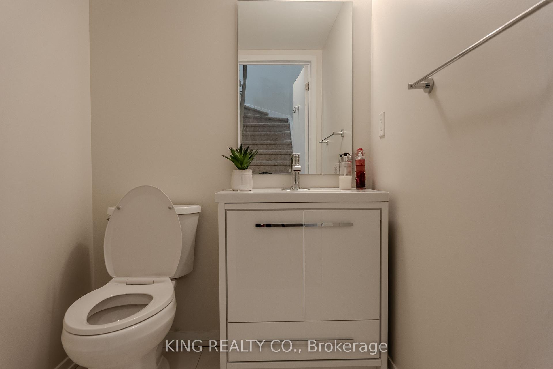 Photo 15 of Unit A20, 26 Bruce Street, Vaughan, East Woodbridge — HOMEH