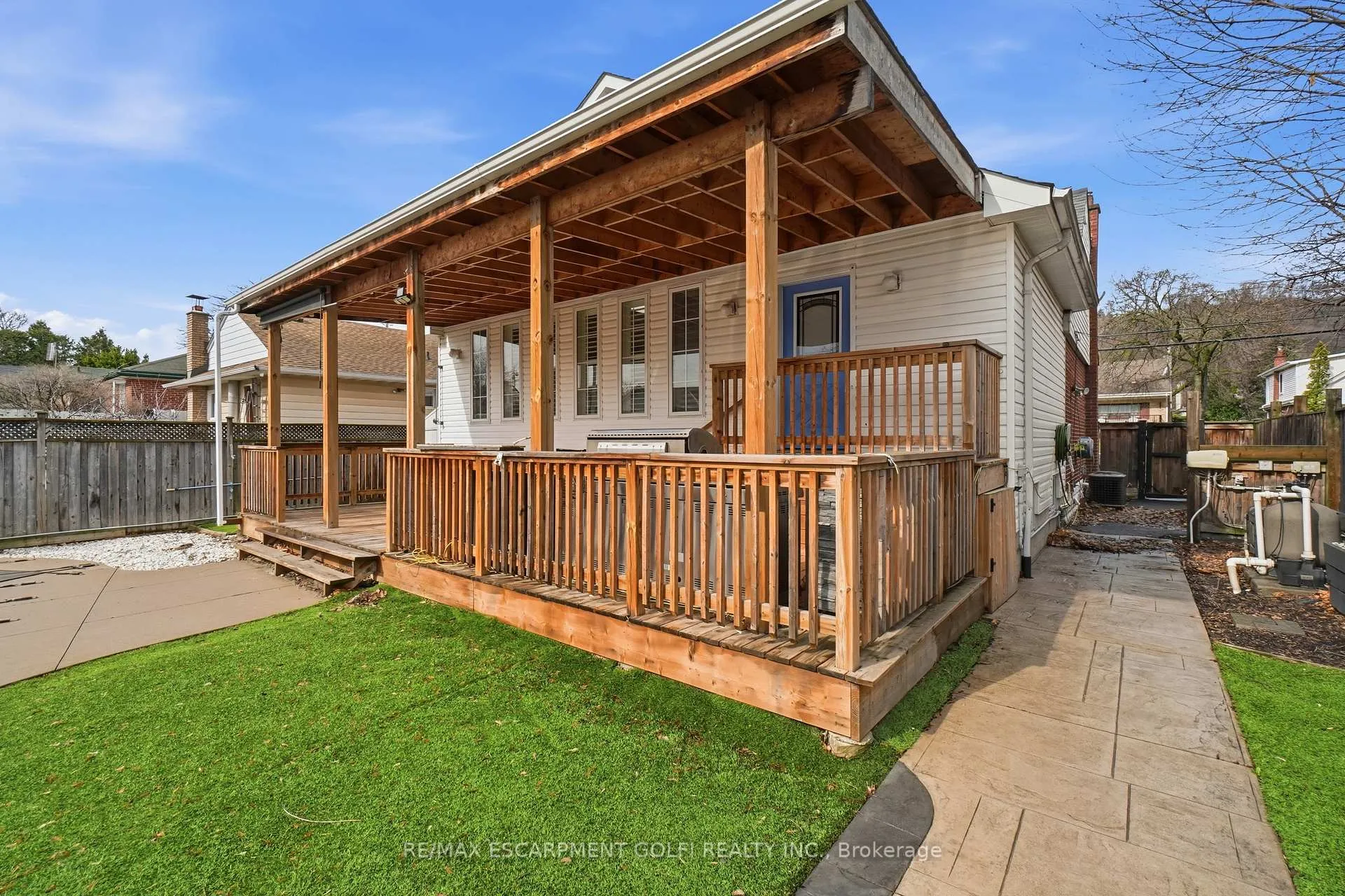 Photo 26 of 211 Rosedale Avenue, Hamilton, Rosedale — HOMEH
