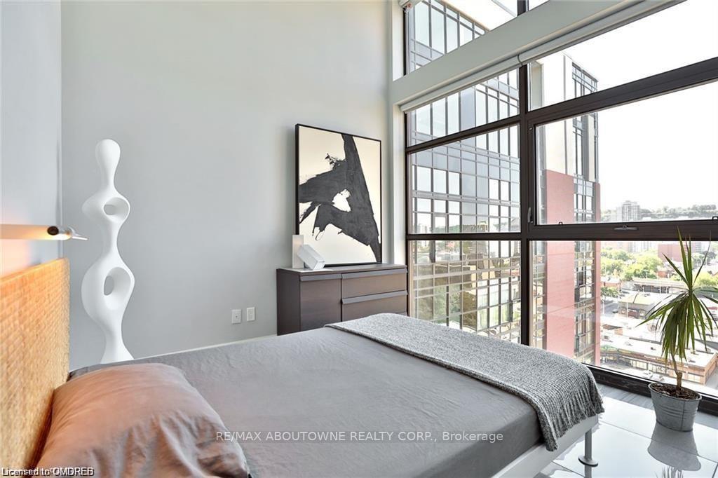 Photo 11 of Unit LPH11, 112 King Street, Hamilton, Beasley — HOMEH