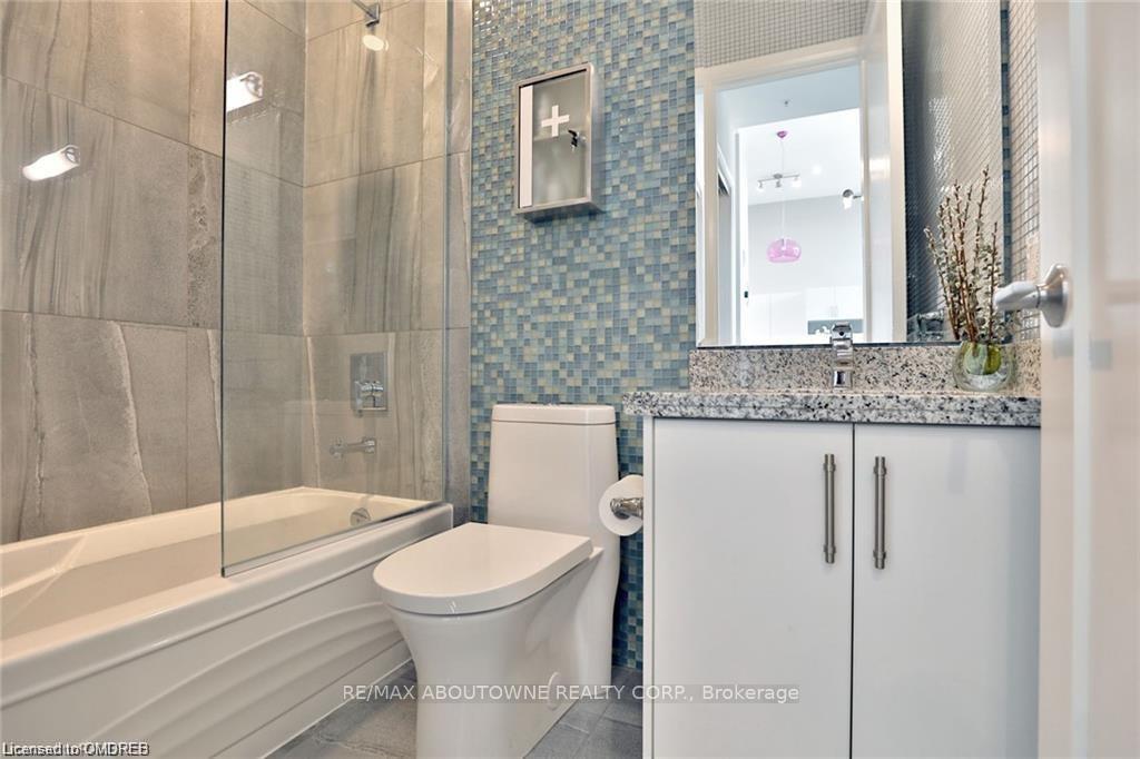 Photo 14 of Unit LPH11, 112 King Street, Hamilton, Beasley — HOMEH