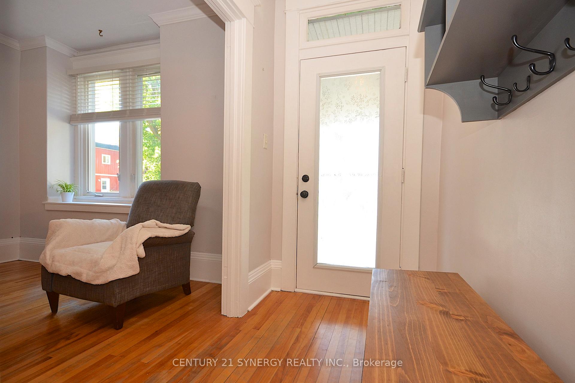 Photo 3 of 47 Roslyn Avenue, Ottawa, Old Ottawa South — HOMEH
