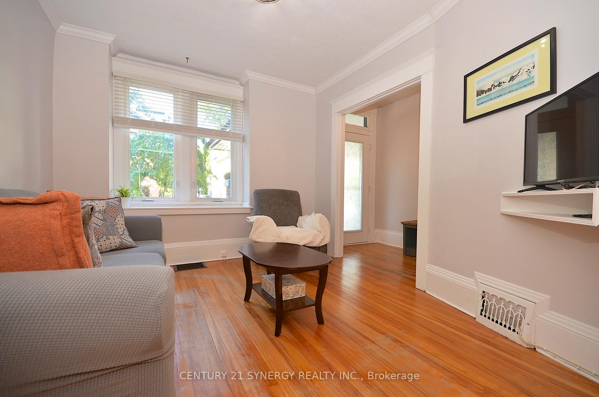 Photo 8 of 47 Roslyn Avenue, Ottawa, Old Ottawa South — HOMEH