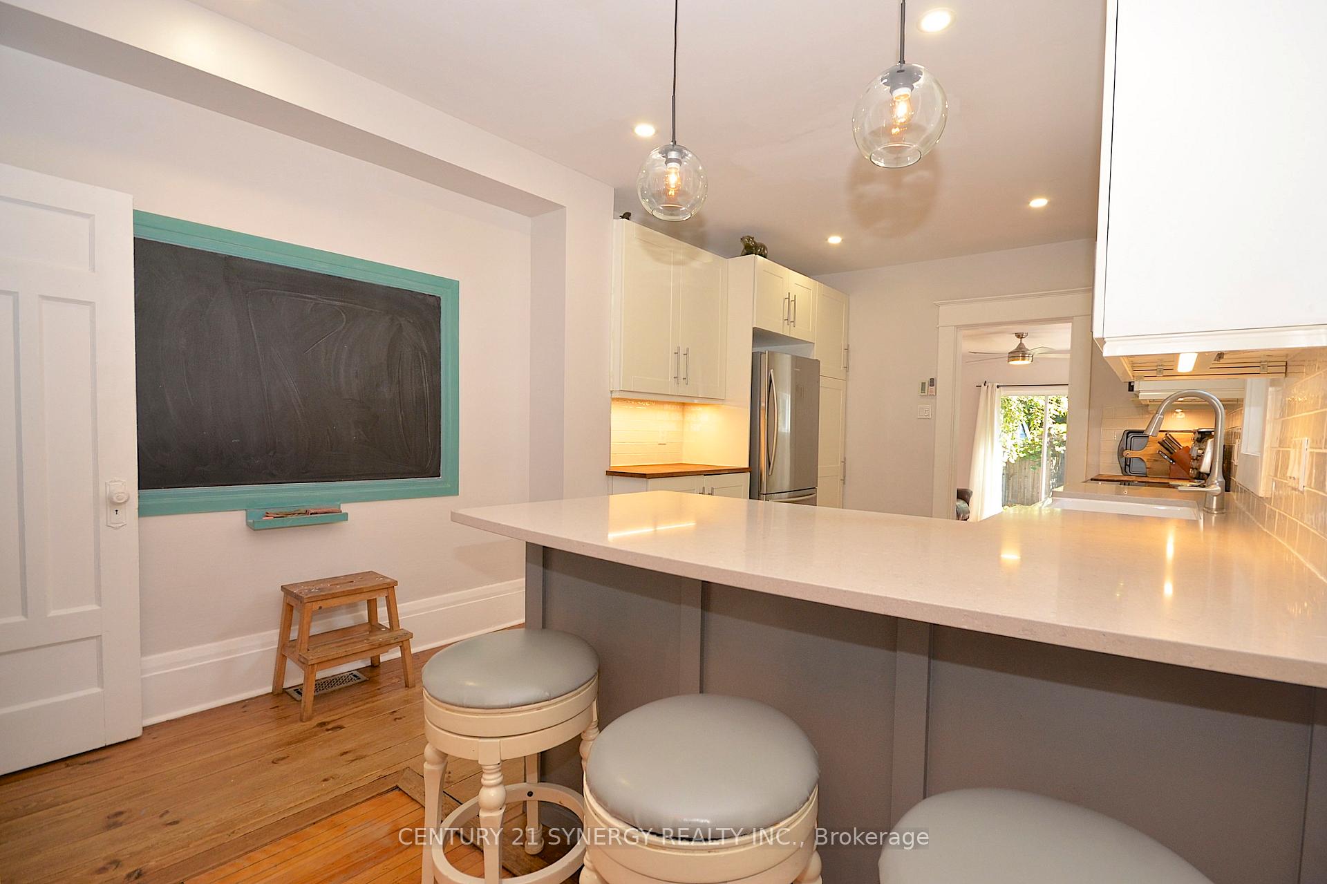 Photo 18 of 47 Roslyn Avenue, Ottawa, Old Ottawa South — HOMEH