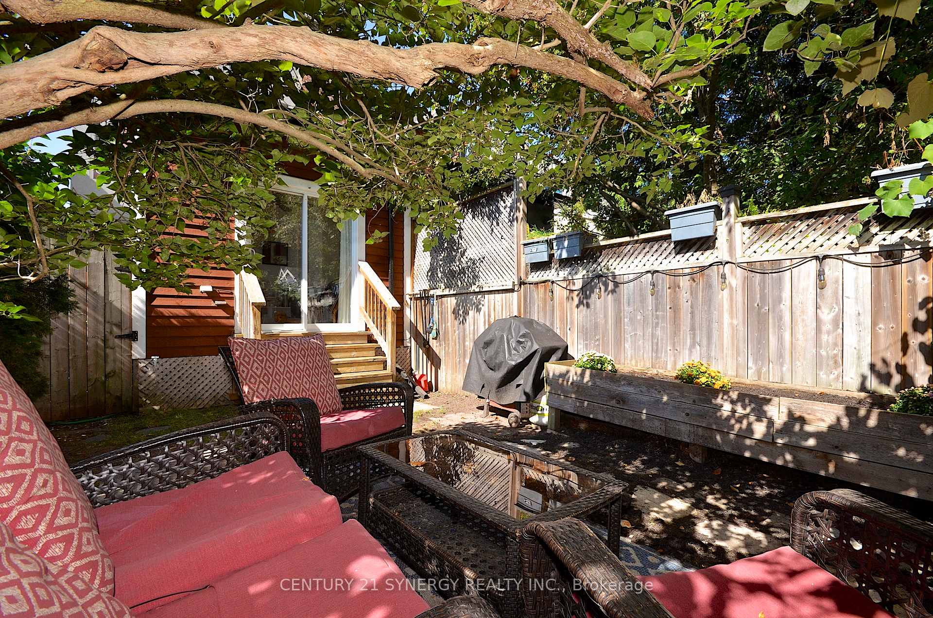 Photo 41 of 47 Roslyn Avenue, Ottawa, Old Ottawa South — HOMEH