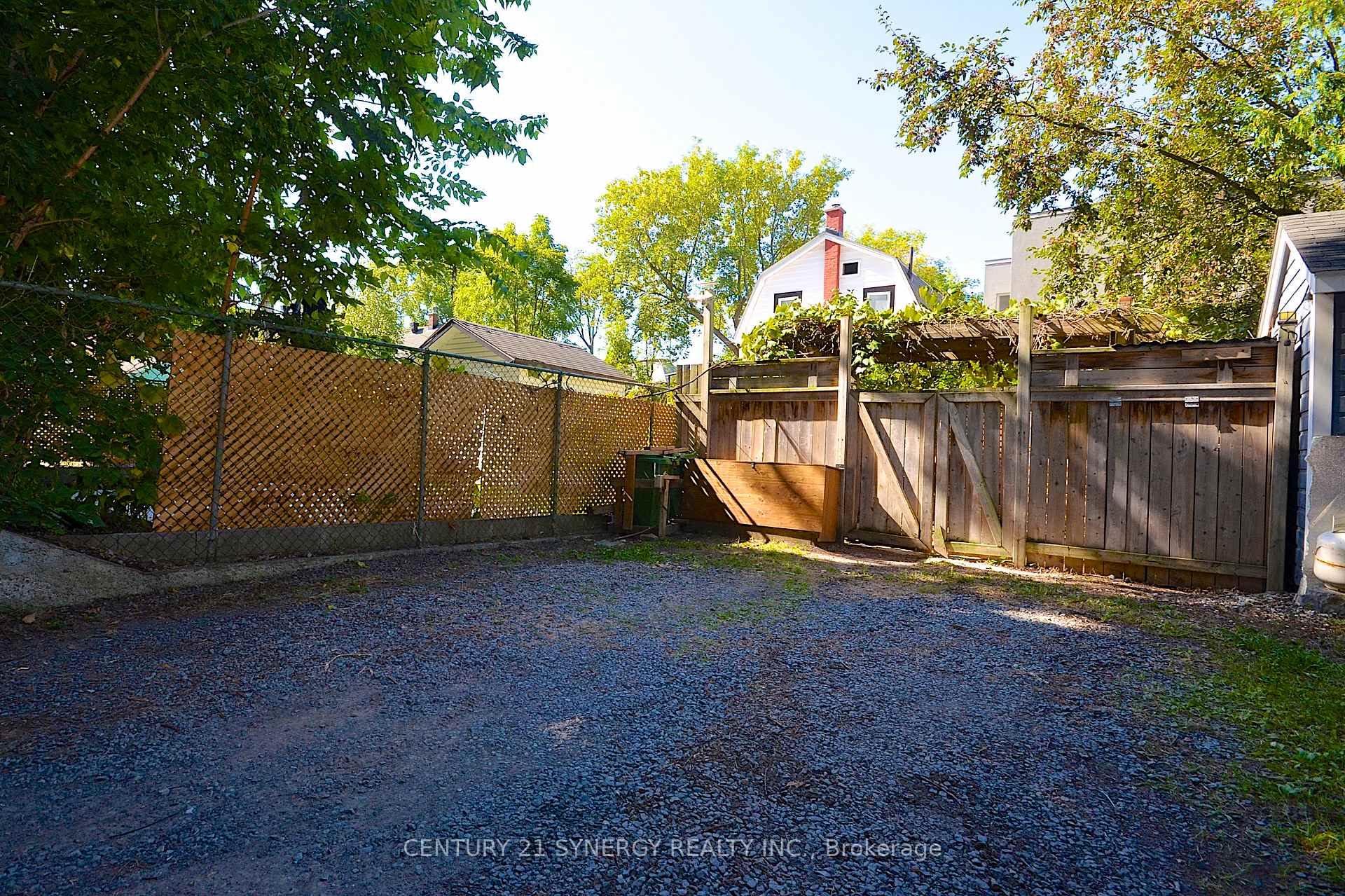Photo 42 of 47 Roslyn Avenue, Ottawa, Old Ottawa South — HOMEH