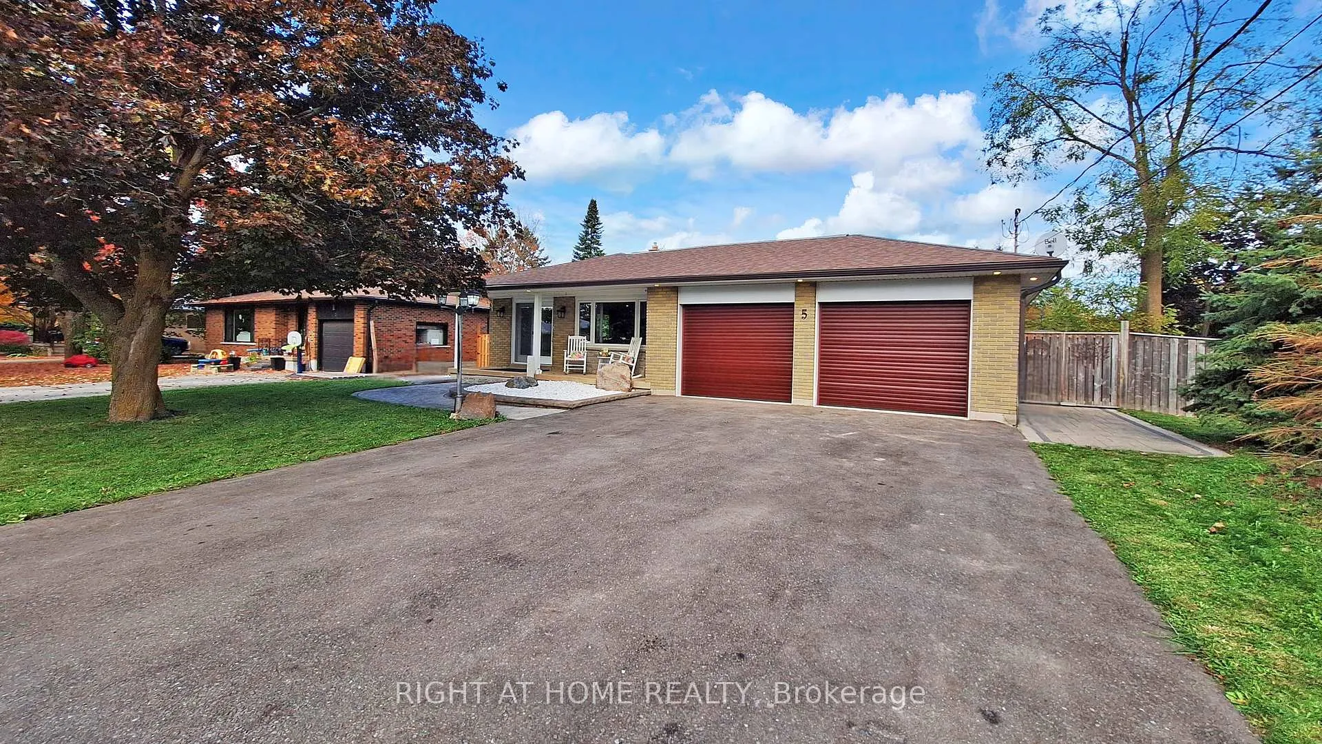 Photo 4 of 5 Glendale Avenue, Essa, Thornton — HOMEH