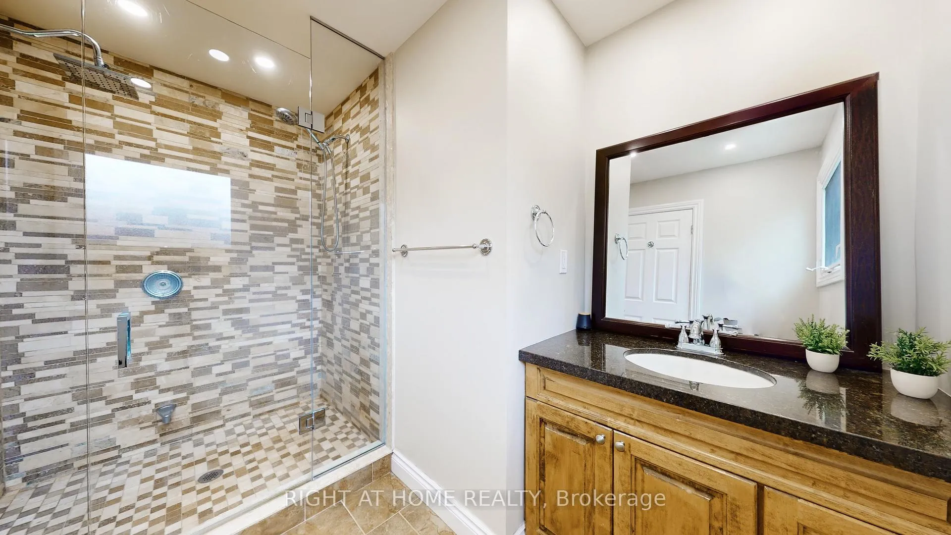 Photo 29 of 5 Glendale Avenue, Essa, Thornton — HOMEH