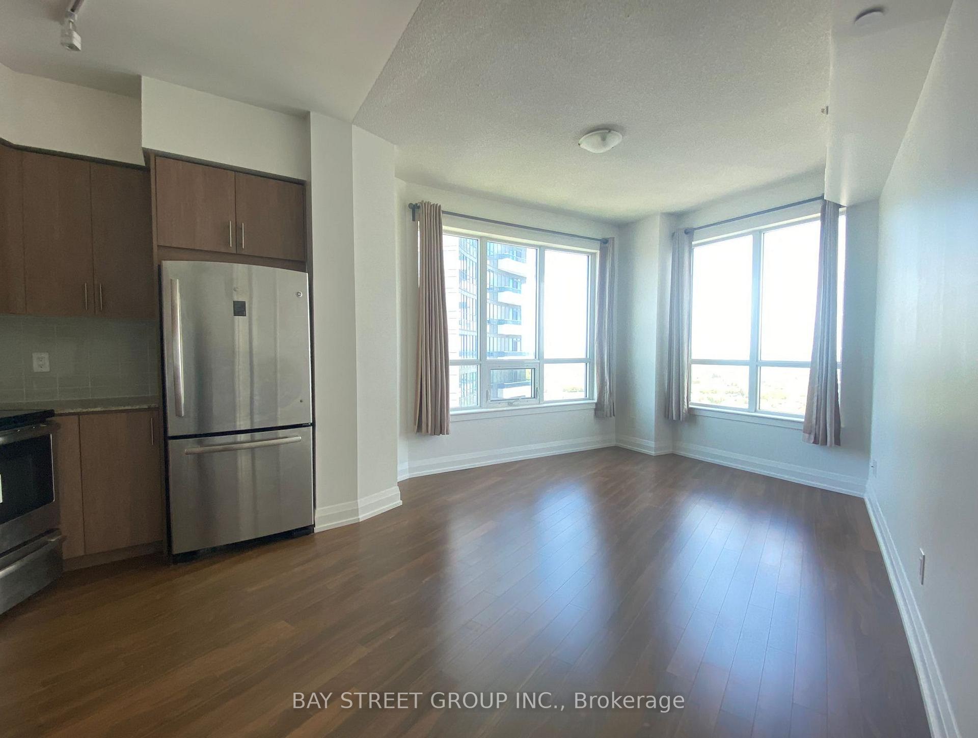 Photo 4 of Unit 2132, 7161 Yonge Street, Markham, Grandview — HOMEH