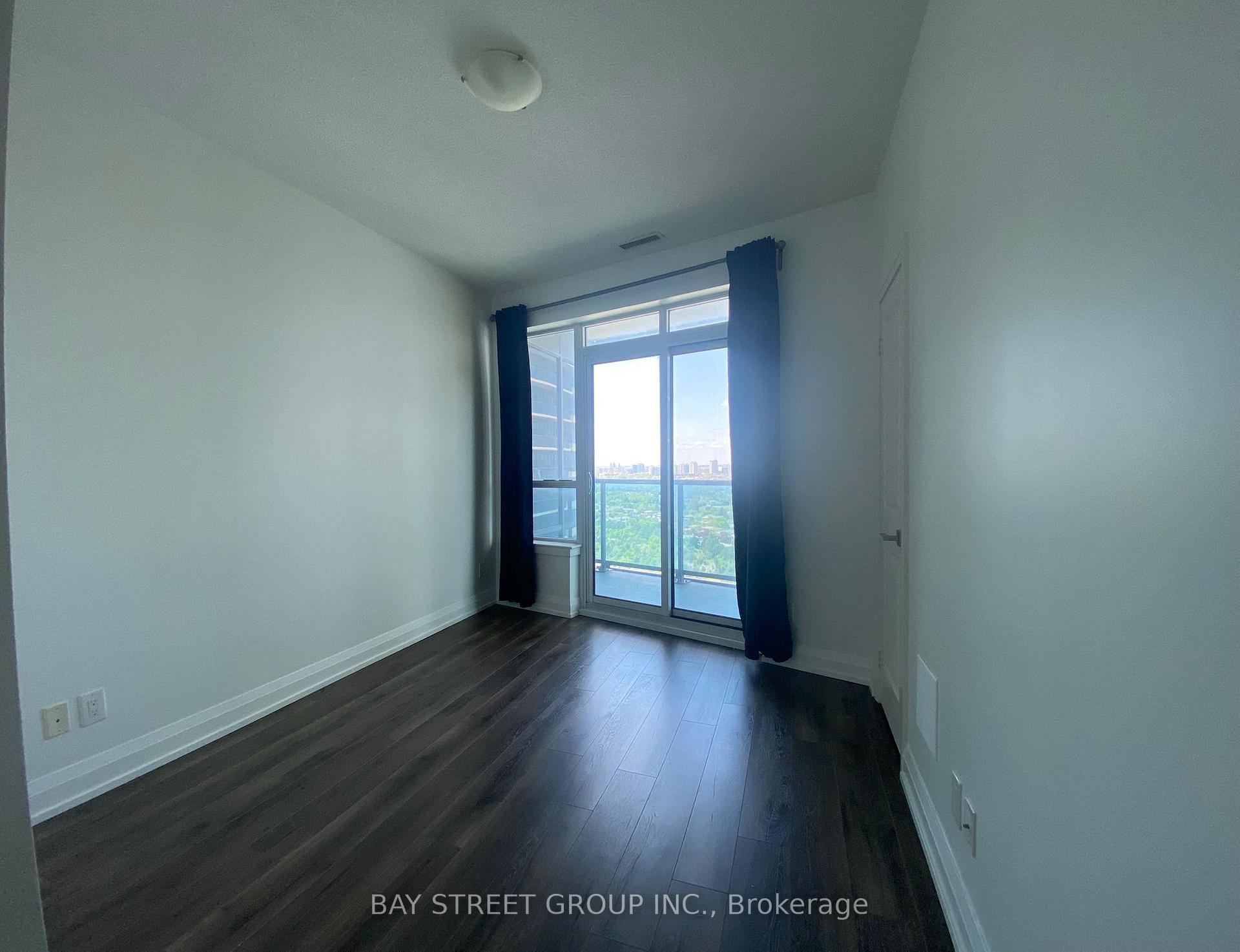 Photo 11 of Unit 2132, 7161 Yonge Street, Markham, Grandview — HOMEH