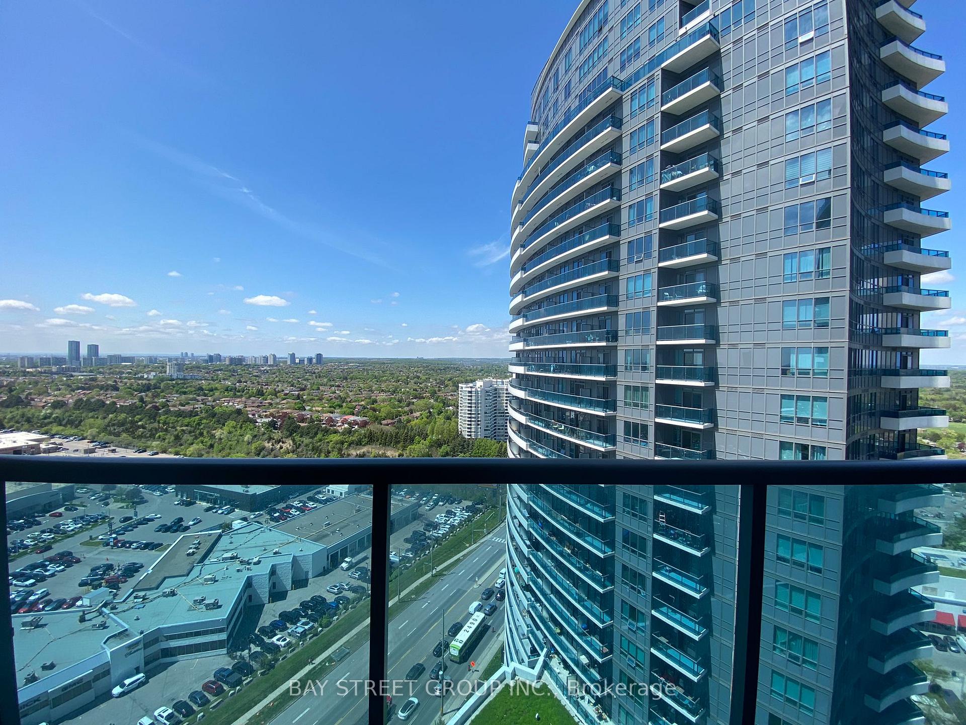Photo 16 of Unit 2132, 7161 Yonge Street, Markham, Grandview — HOMEH