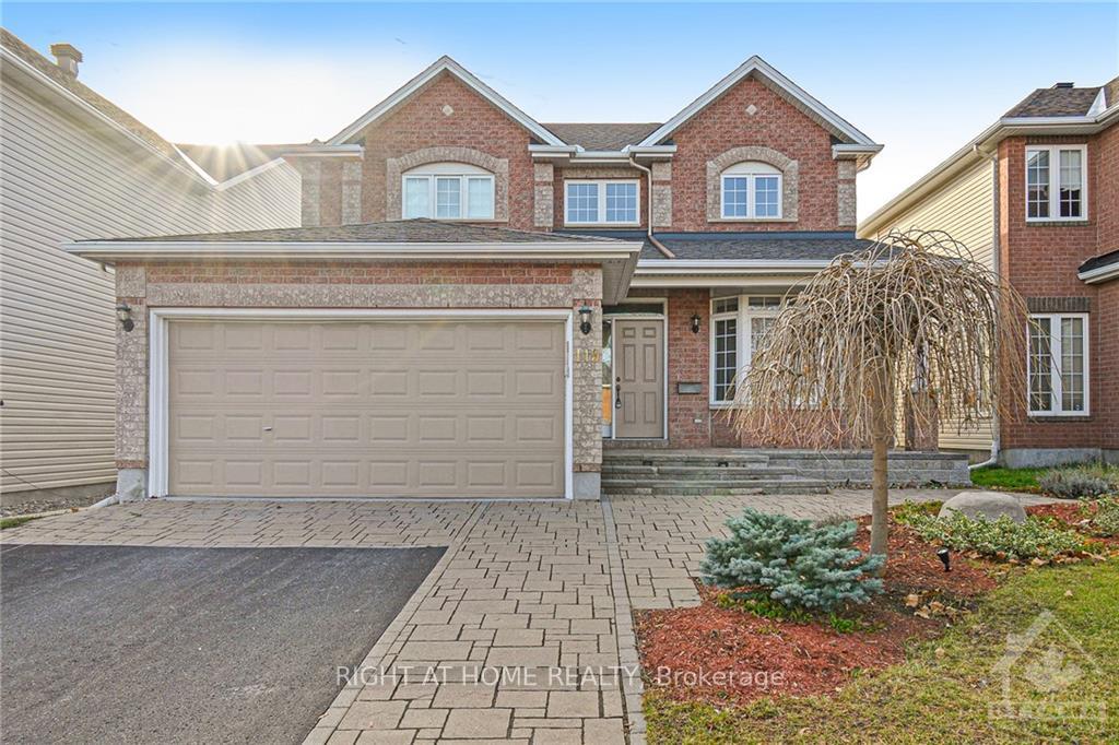 Photo 2 of 119 Whitestone Drive, Ottawa, Central Park — HOMEH