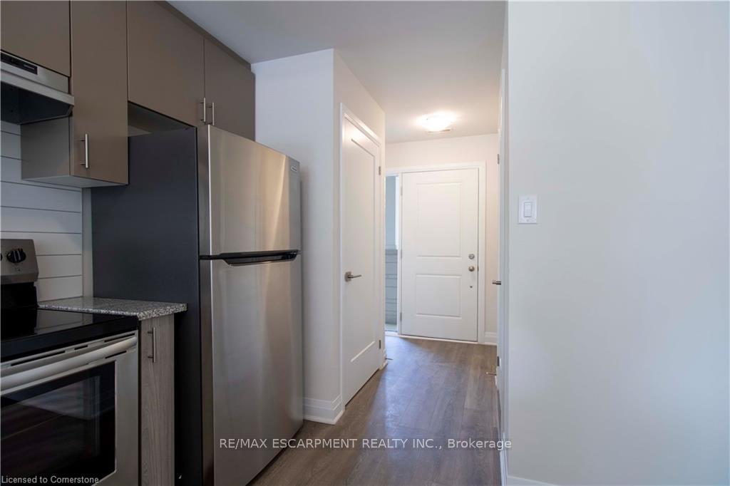 Photo 12 of Unit 32, 2 Willow Street, Brant, Paris — HOMEH