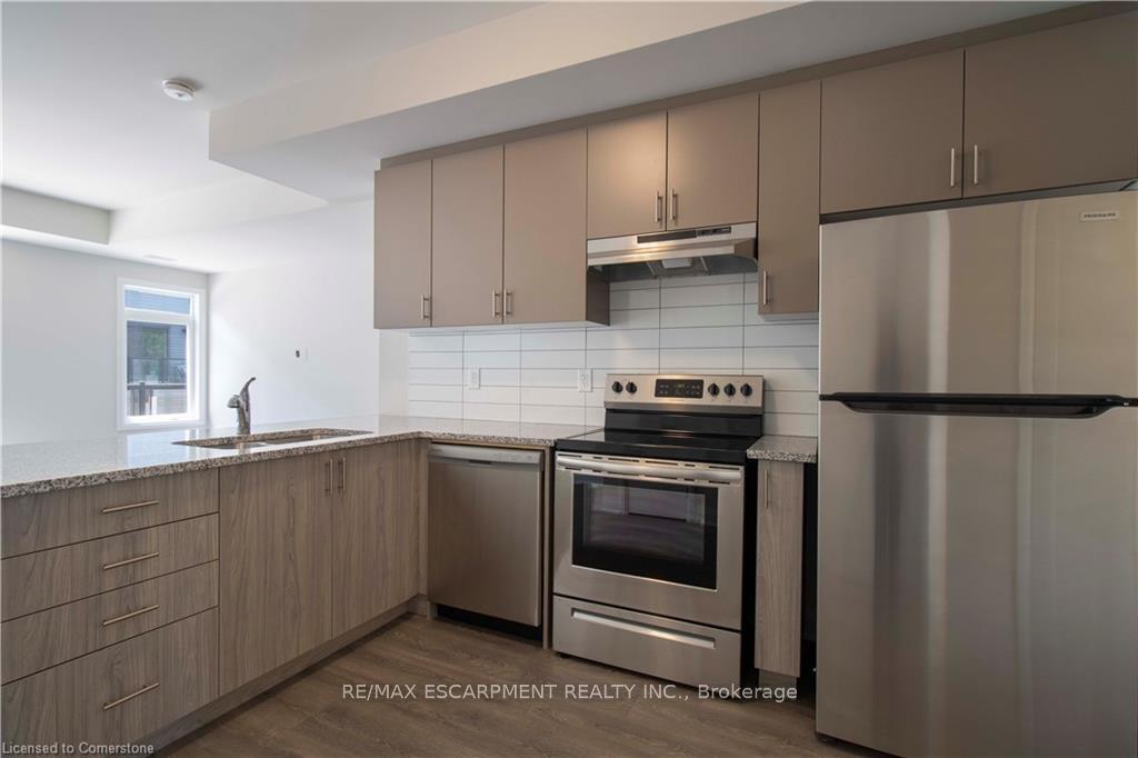Photo 13 of Unit 32, 2 Willow Street, Brant, Paris — HOMEH