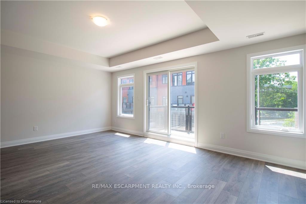 Photo 21 of Unit 32, 2 Willow Street, Brant, Paris — HOMEH