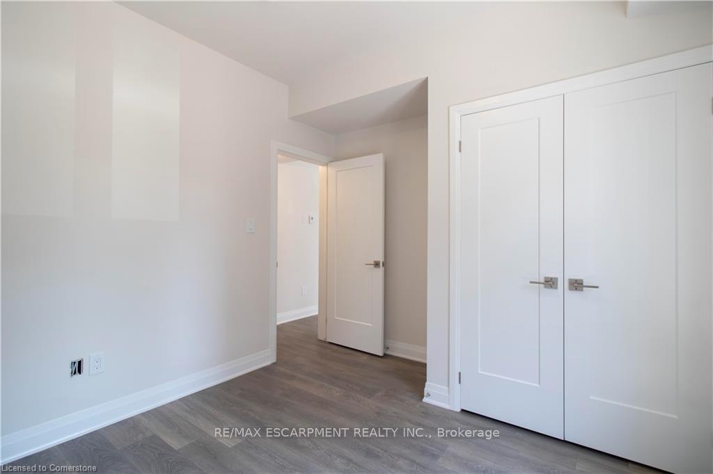 Photo 27 of Unit 32, 2 Willow Street, Brant, Paris — HOMEH