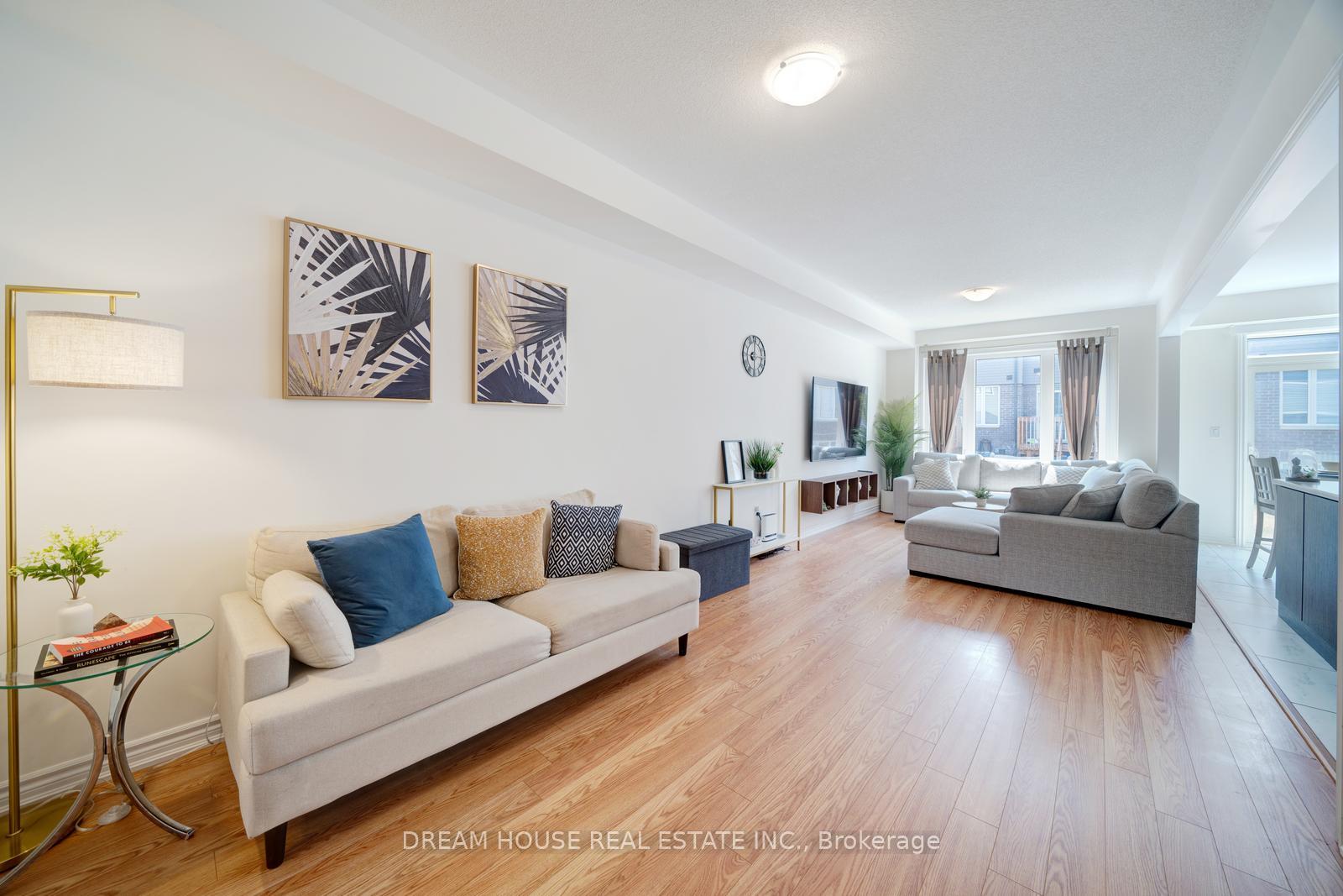 Photo 7 of 43 Bannister Road, Barrie, Rural Barrie Southeast — HOMEH