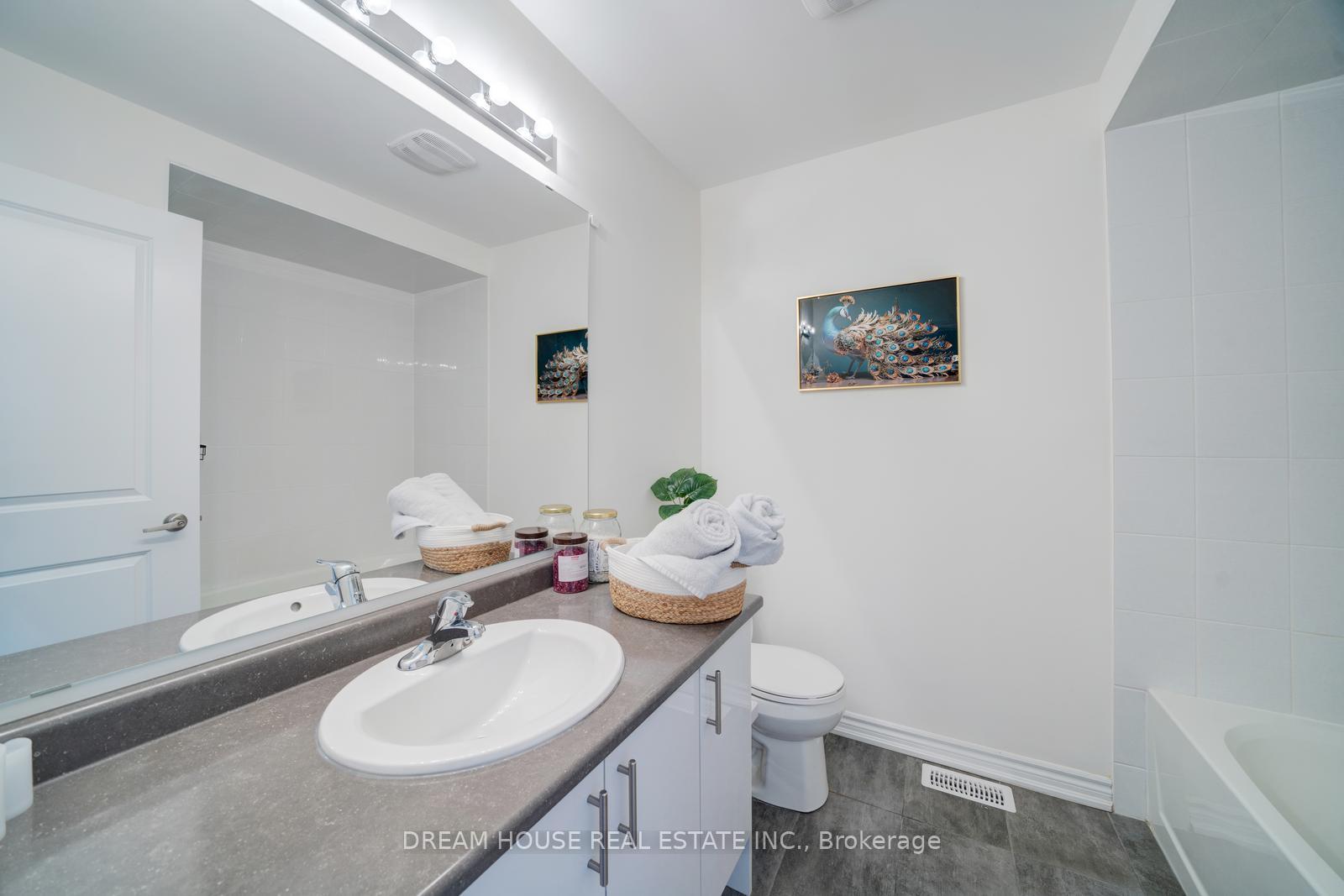 Photo 29 of 43 Bannister Road, Barrie, Rural Barrie Southeast — HOMEH