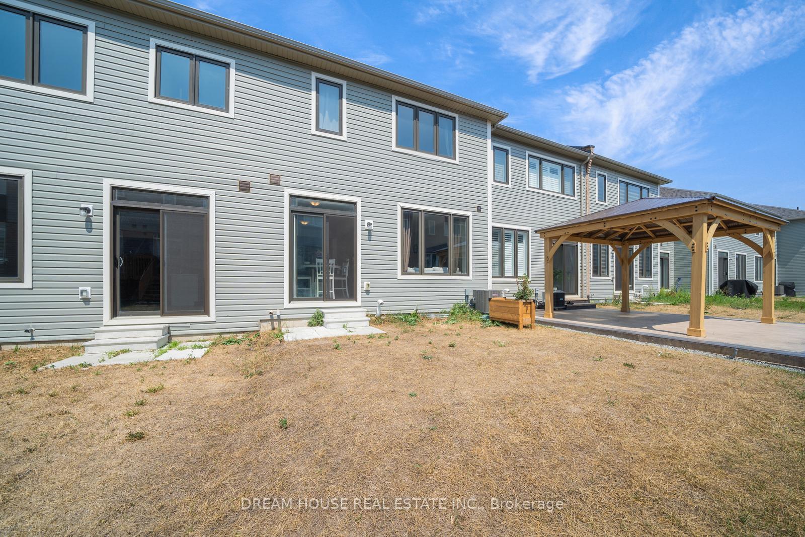 Photo 34 of 43 Bannister Road, Barrie, Rural Barrie Southeast — HOMEH