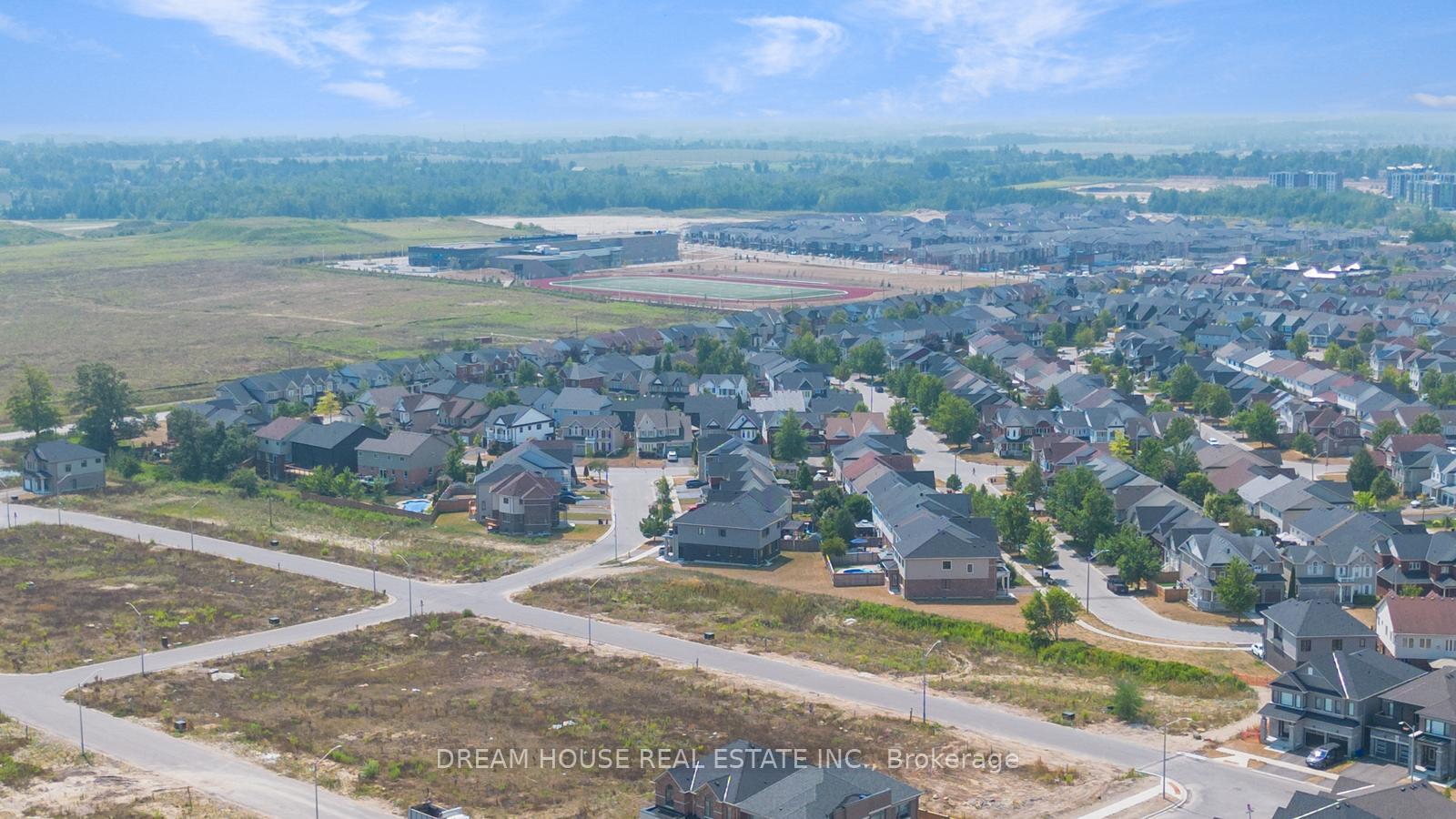Photo 38 of 43 Bannister Road, Barrie, Rural Barrie Southeast — HOMEH