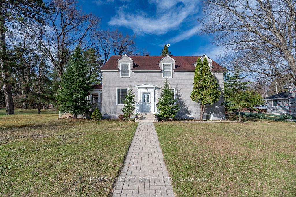 Photo 1 of 62 Parkdale Avenue, Deep River, Deep River — HOMEH