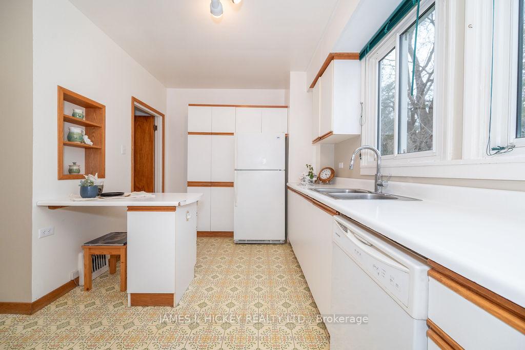 Photo 14 of 62 Parkdale Avenue, Deep River, Deep River — HOMEH