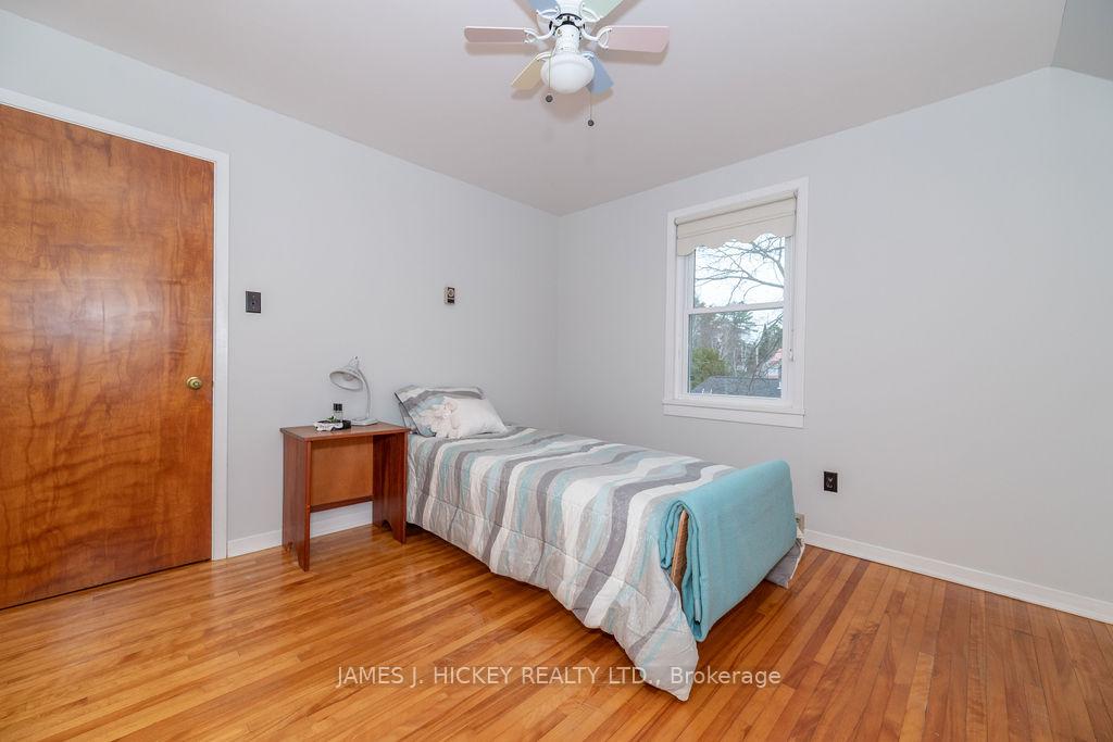 Photo 28 of 62 Parkdale Avenue, Deep River, Deep River — HOMEH